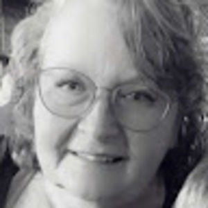 Meet your Posher, Lynn